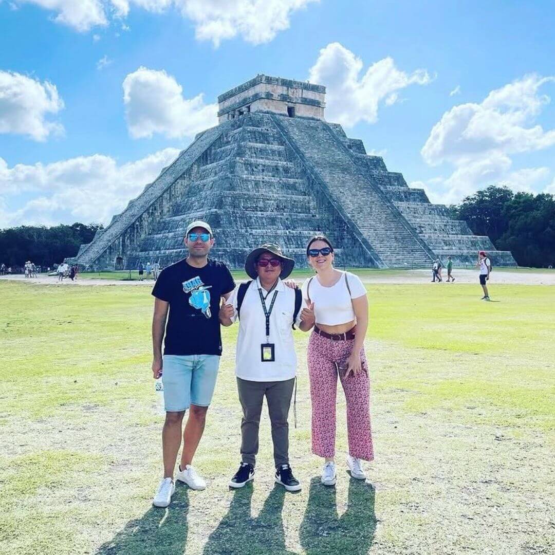 Marco — Guía certificado Lakin Tours