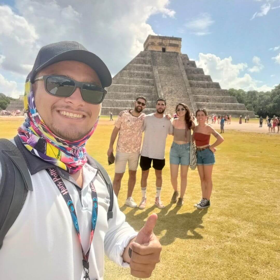 Martín — Guía certificado Lakin Tours